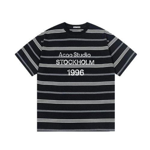 Acne Studios 
T-shirt