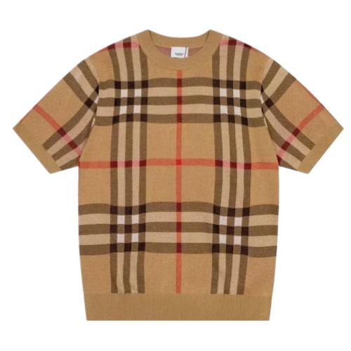 Burberry  tee