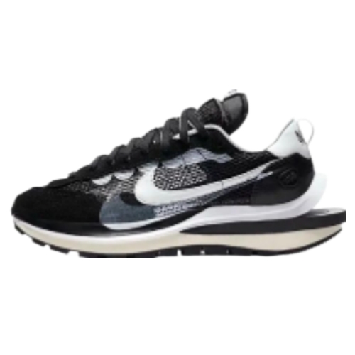 Nike Vaporwaffle Sacai „Black White”