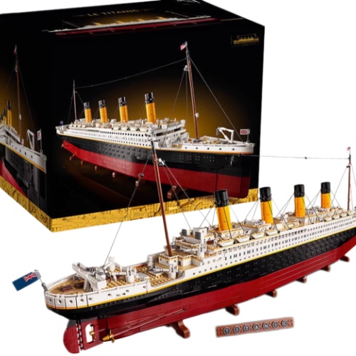 LEGO Titanic