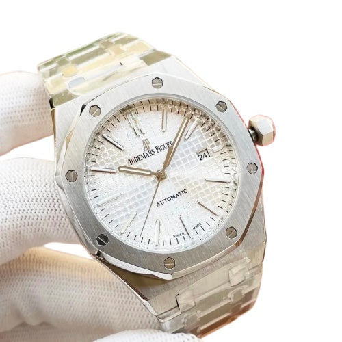 Audemars Piguet on Silver Band „FROM TIKTOK”