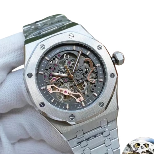 Audemars Piguet
[ROYAL OAK]