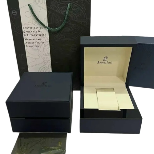 Audemars Piguet
Watch Box