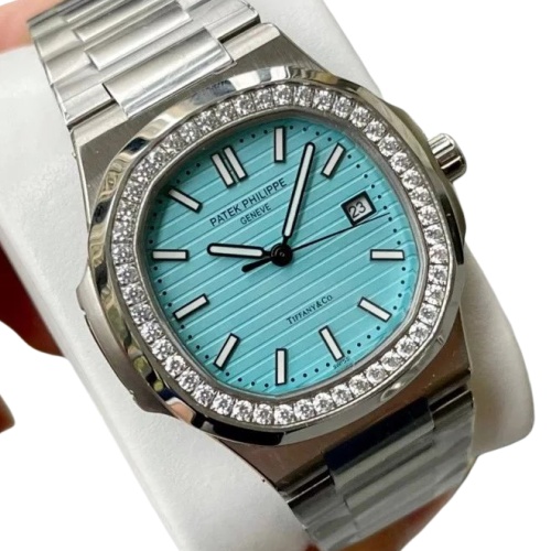Patek Philippe
[NAUTILUS]