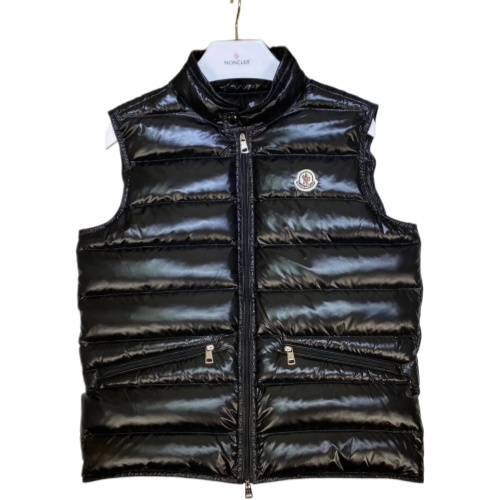 Moncler Vest Black