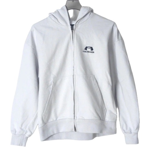 Balenciaga x Under
Armour Hoodie