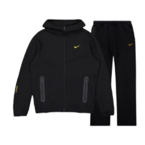 Nocta Black Tech Set