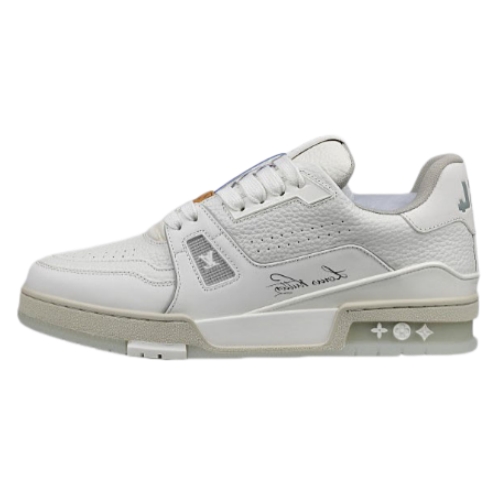 Louis Vuitton Trainer
White Grey Signature (A LOT OF COLOWAYS)
