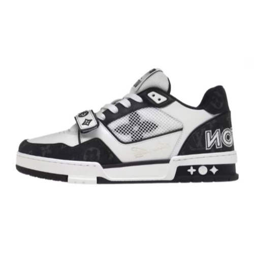 Louis Vuitton Trainer
Velcro Strap Monogram Black White