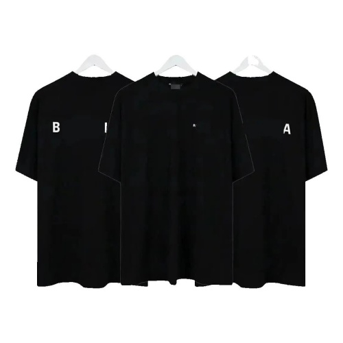 More Balenciaga
Tee’s
(40+ styles)