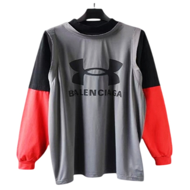 Balenciaga 
Longsleeve