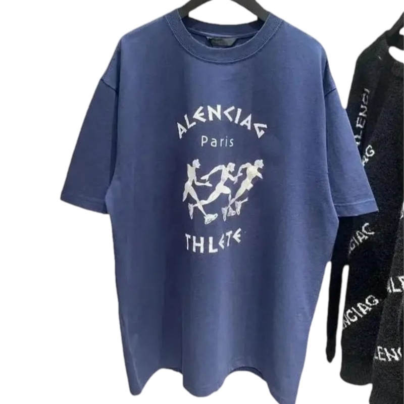 Balenciaga Sporty
Shirt