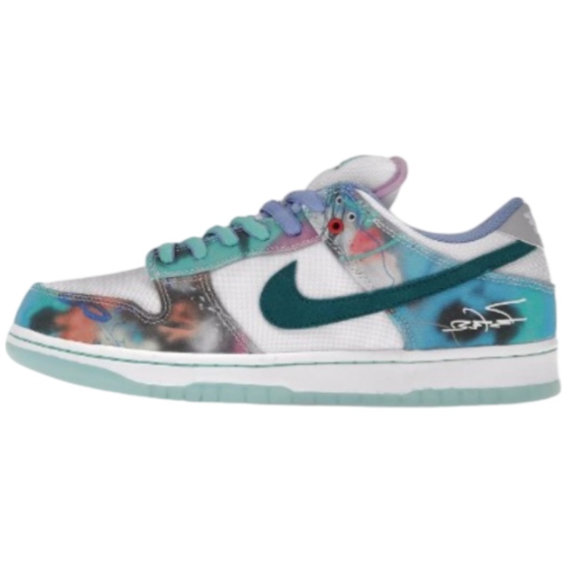 Nike Dunk SB Low Futura