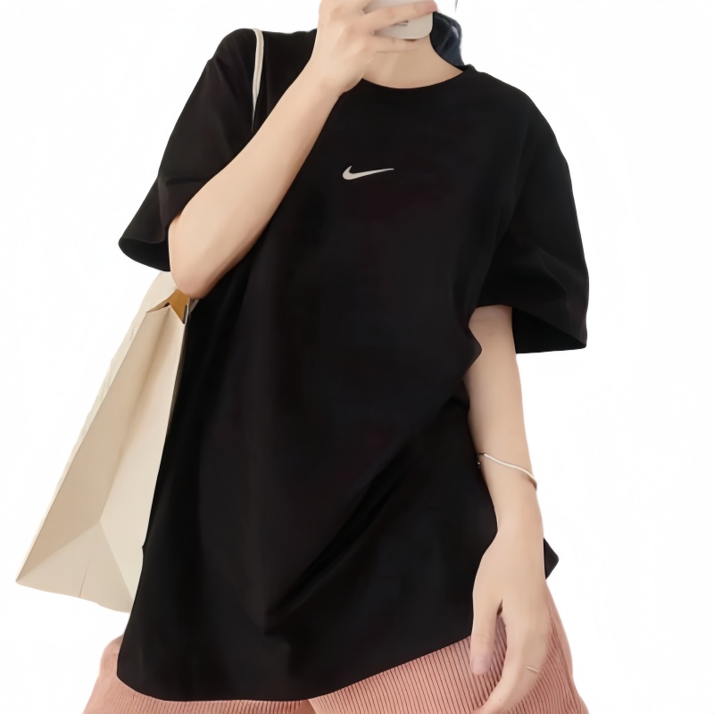 Nike T-shirt