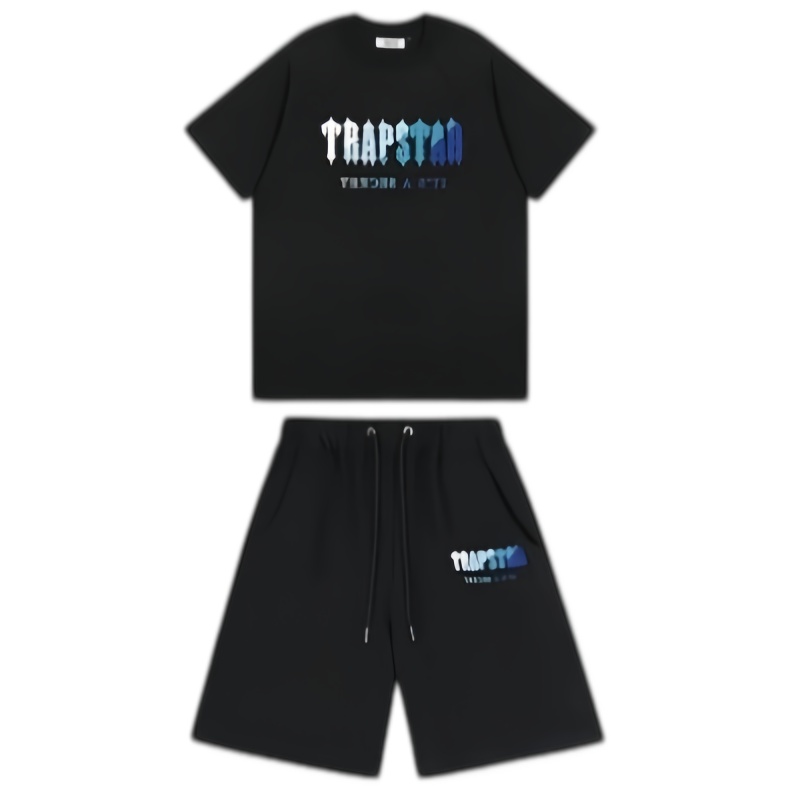 Burberry tee