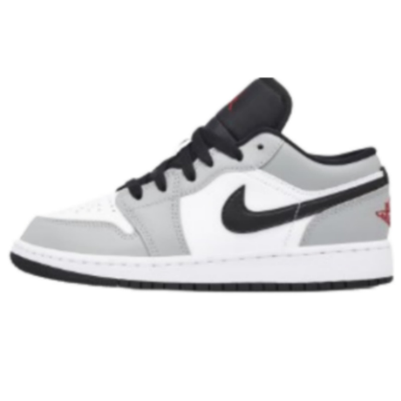 Jordan 1 Light Smoke Grey (lots of cw)