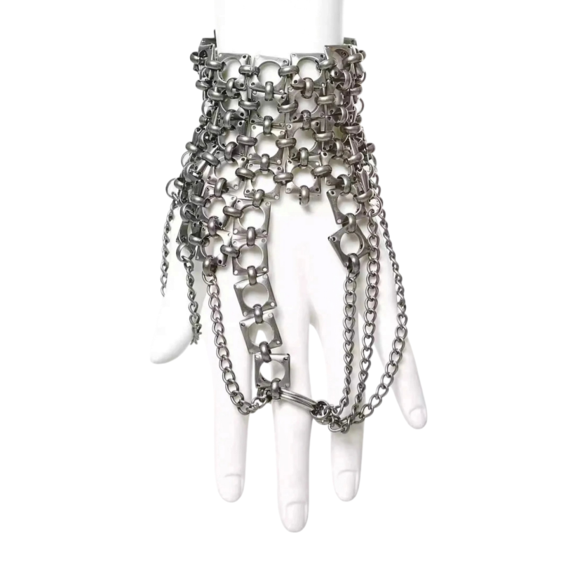 Iiimiii Erosion Metal Series Dark Special-Shaped Hollow out Stitching Bracelet