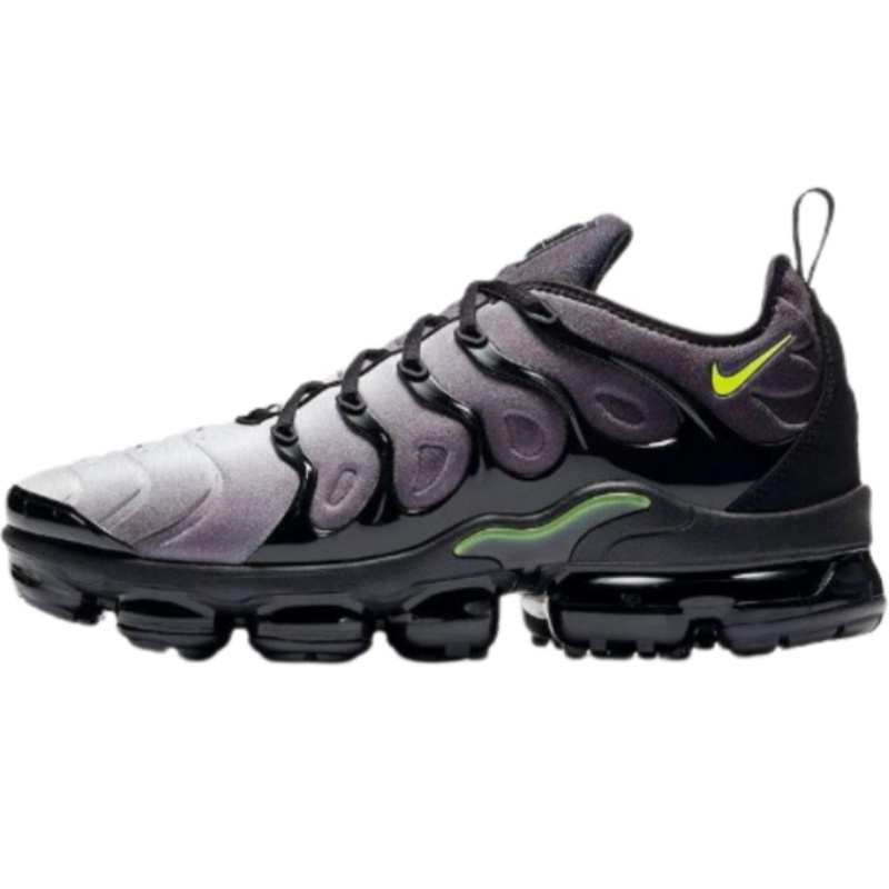 Nike Vapormax Plus (A LOT OF COLORWAYS)