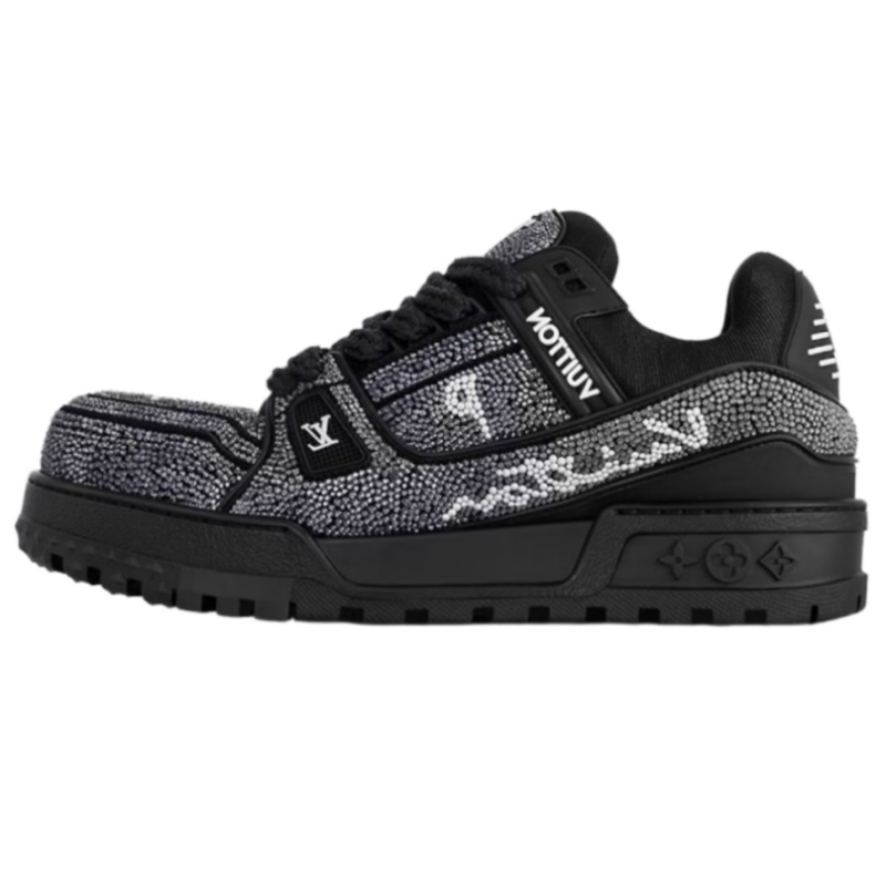 Louis Vuitton Trainer Maxi
Black Swarovksi (A LOT OF COLORWAYS)