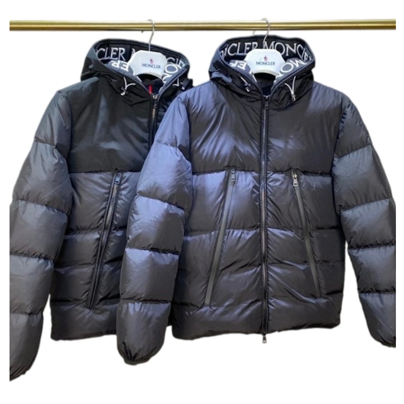 Moncler montcla Puffer Down jacket