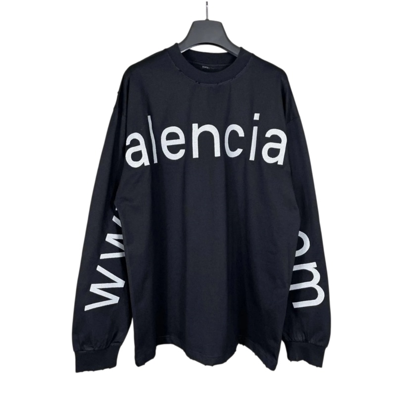 Balenciaga Text
Longsleeve