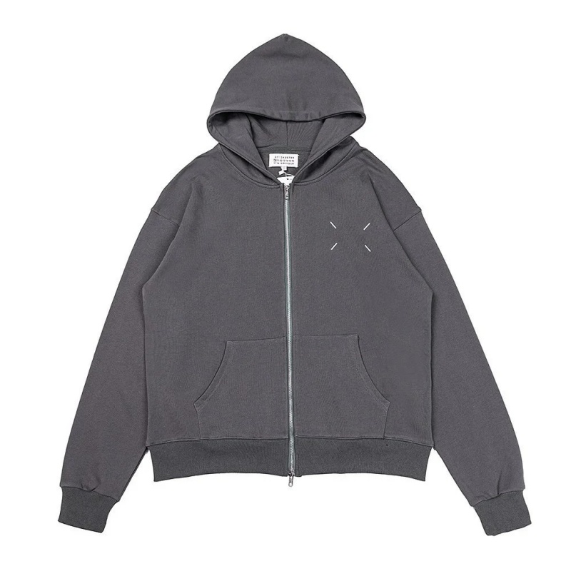 Maison Margiela
Hoodies
